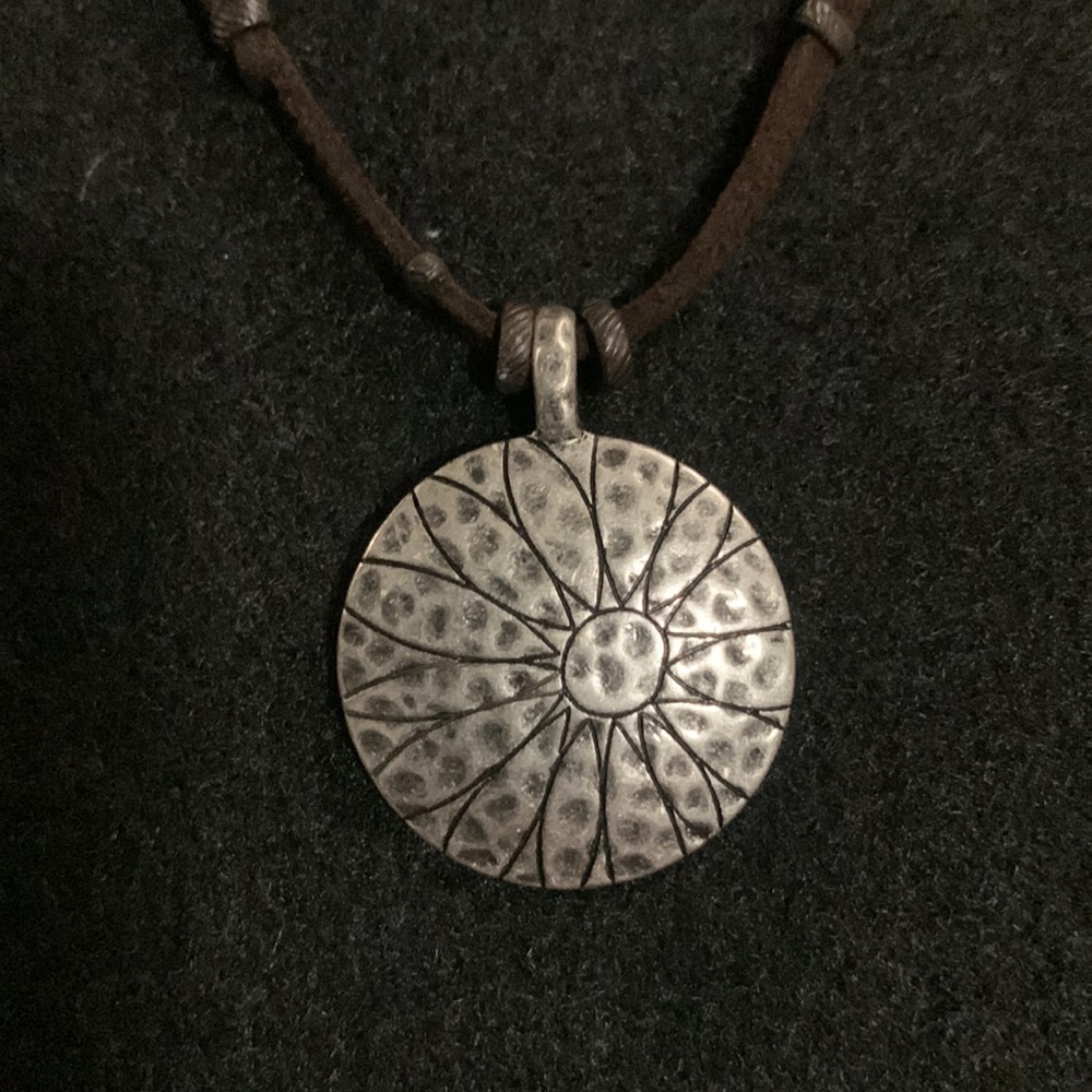 Lucky leather chain necklace 16in